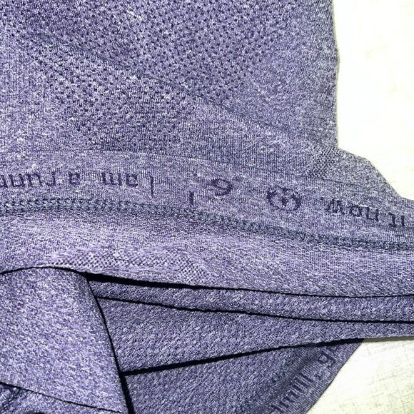 Lululemon Swifty Tech Short Sleeve Top Running V Neck Purple Size 6 - Picture 6 of 9